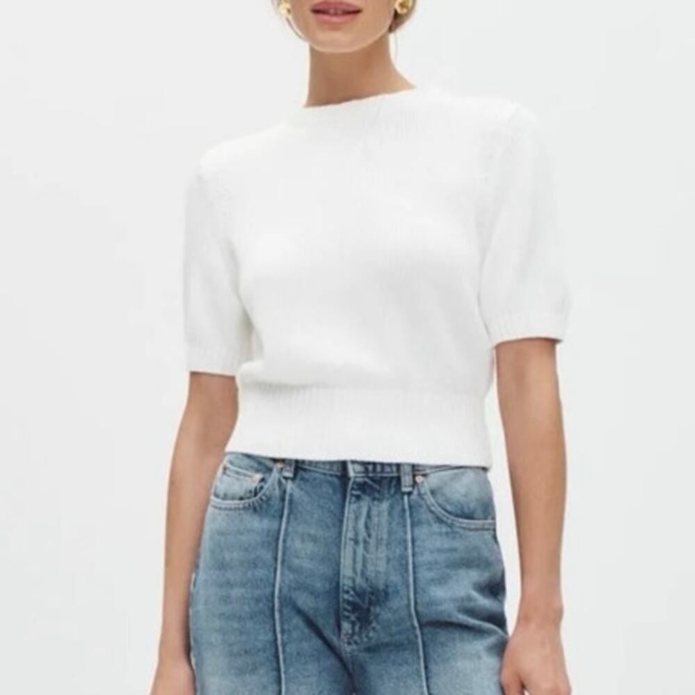 Toccin Elsie white short sleeve Sweater Medium